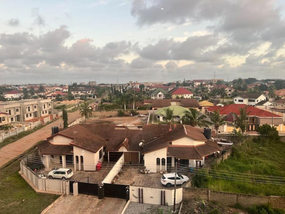 Ameenas Cozy Apartment Accra Exterior photo