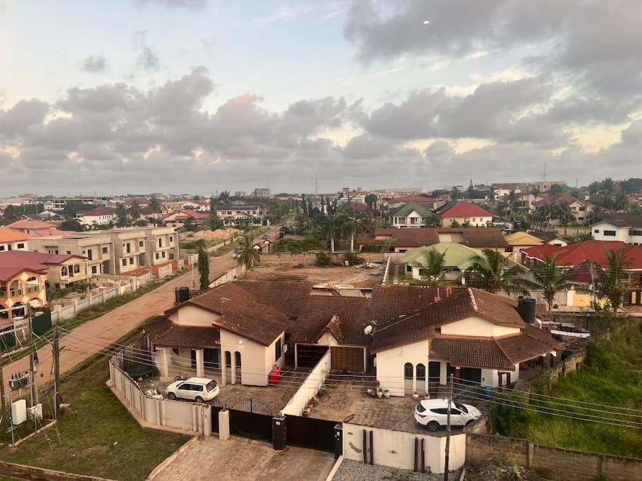 Ameenas Cozy Apartment Accra Exterior photo